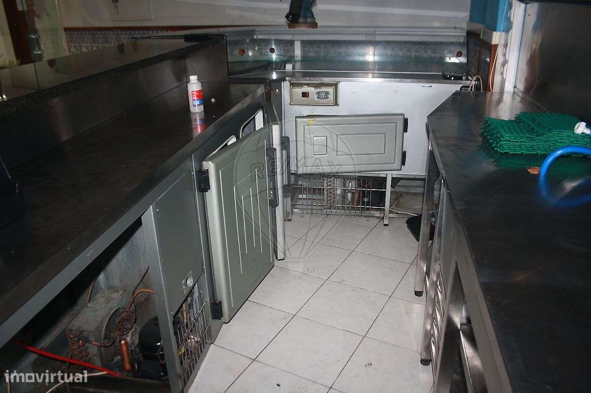 Outros - Comercial  para arrendamento - Grande imagem: 4/6