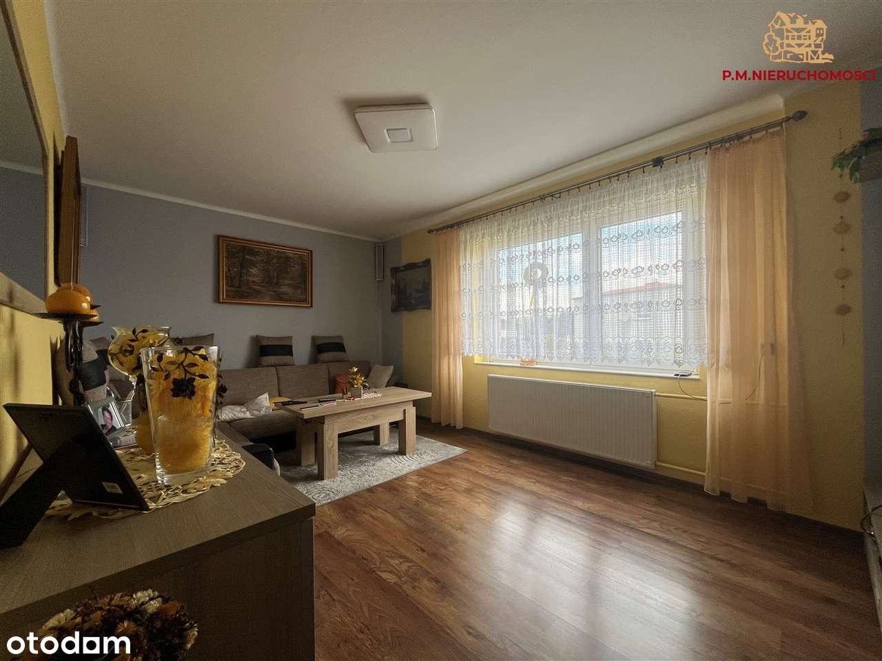 Atrakcyjny dom w pięknej lokalizacji - Pełny obrazek: 4/20