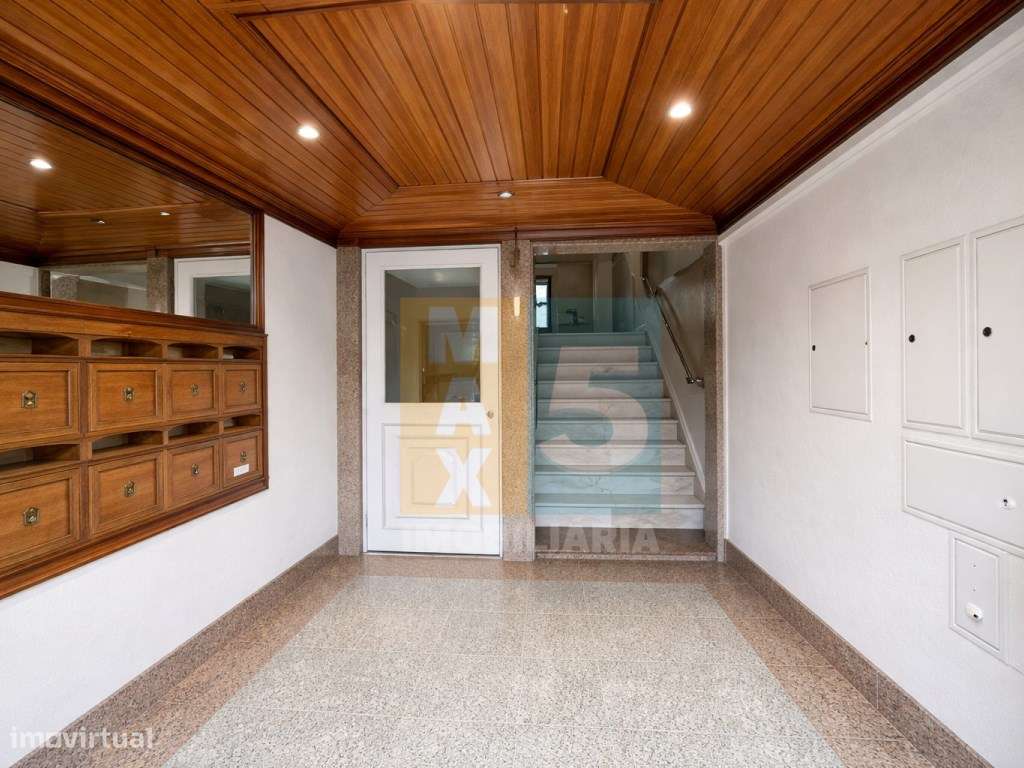 T3 com garagem, varandas e arrecadação - Centro Tomar-37