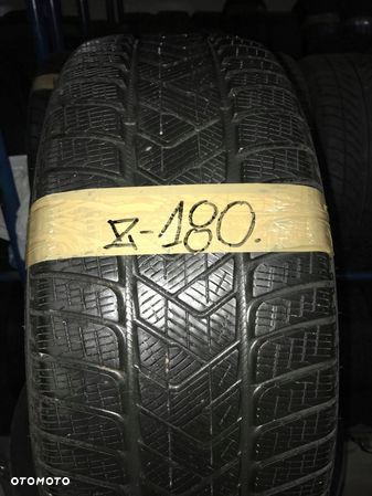 235/60/18 103H 1szt Pirelli Scorpion Winter - 1