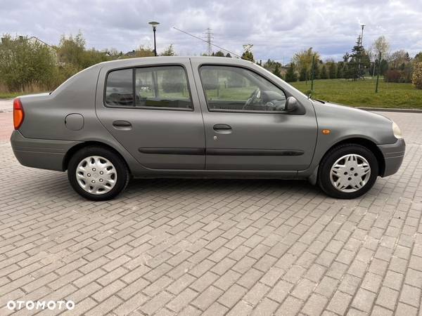 Renault Thalia 1.4 RT - 11