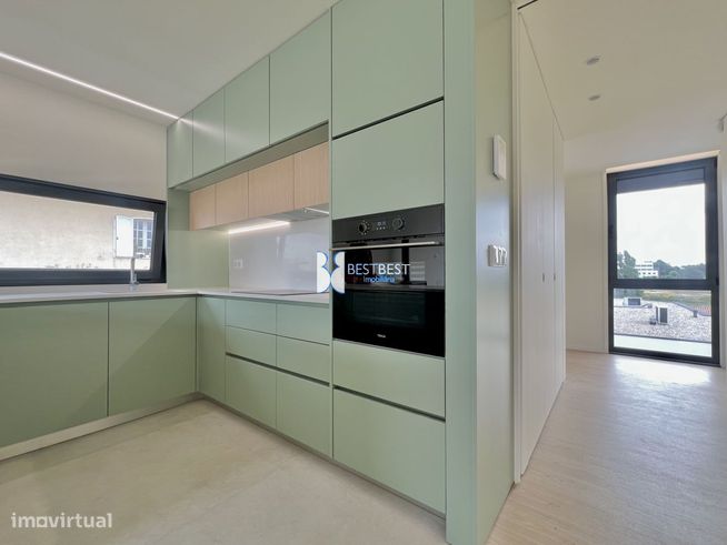 MORADIA INDIVIDUAL DE LUXO T3, DUAS SUITES, NOVA, CONCLUIDA,NA TROFA-5