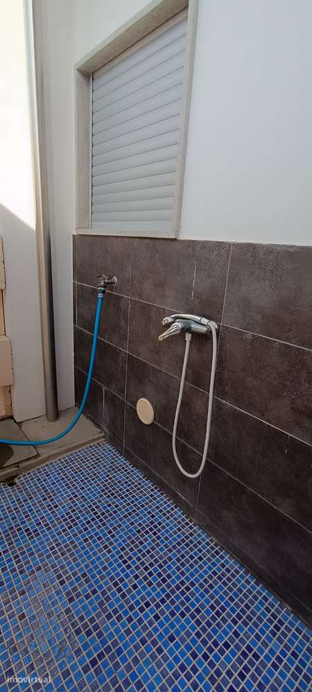 Moradia T4 Isolada na Urbanização do Bonito – Entroncamento-28