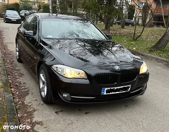 BMW Seria 5 - 25