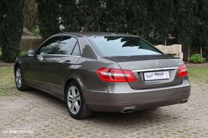 Mercedes-Benz E 250 CDi Avantgarde BlueEfficiency Auto. - 13