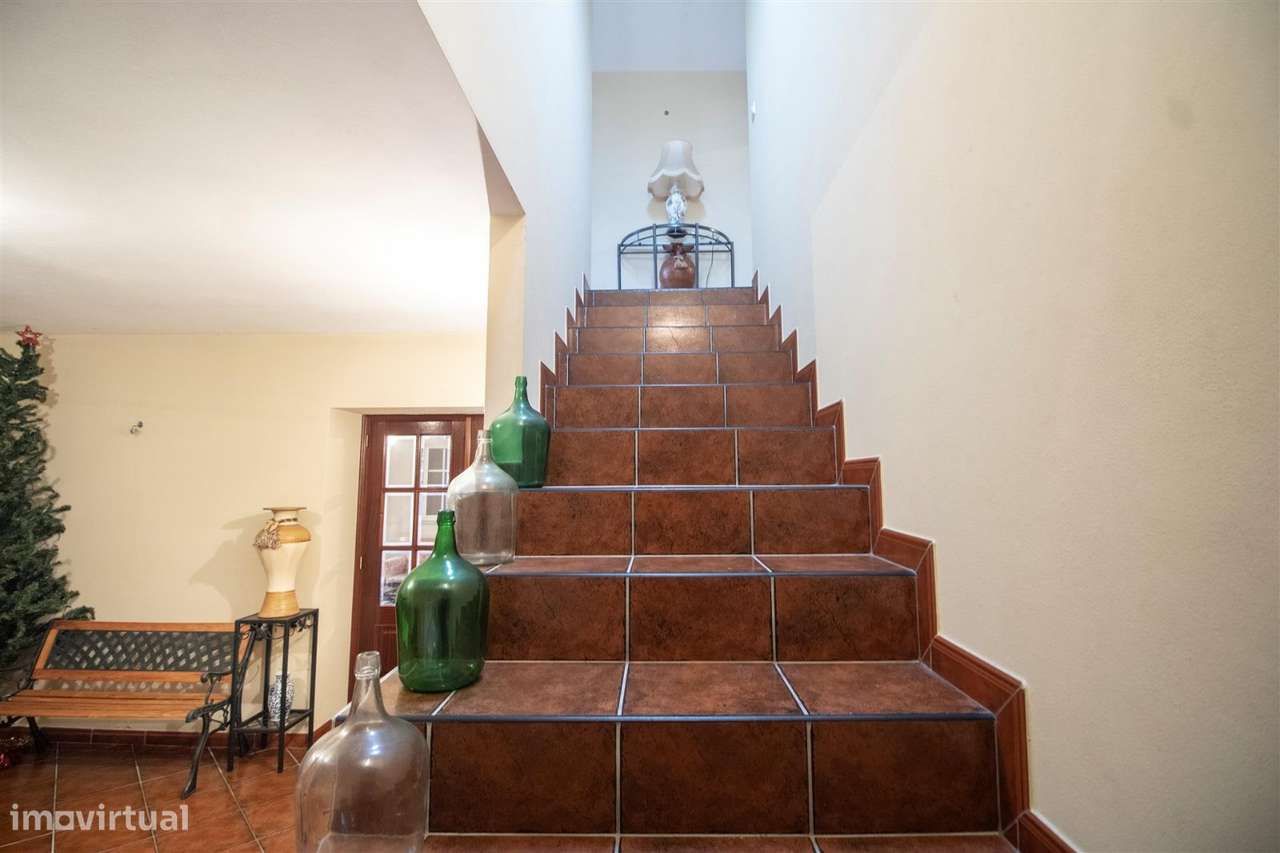 Moradia Geminada T5, Forjães-8