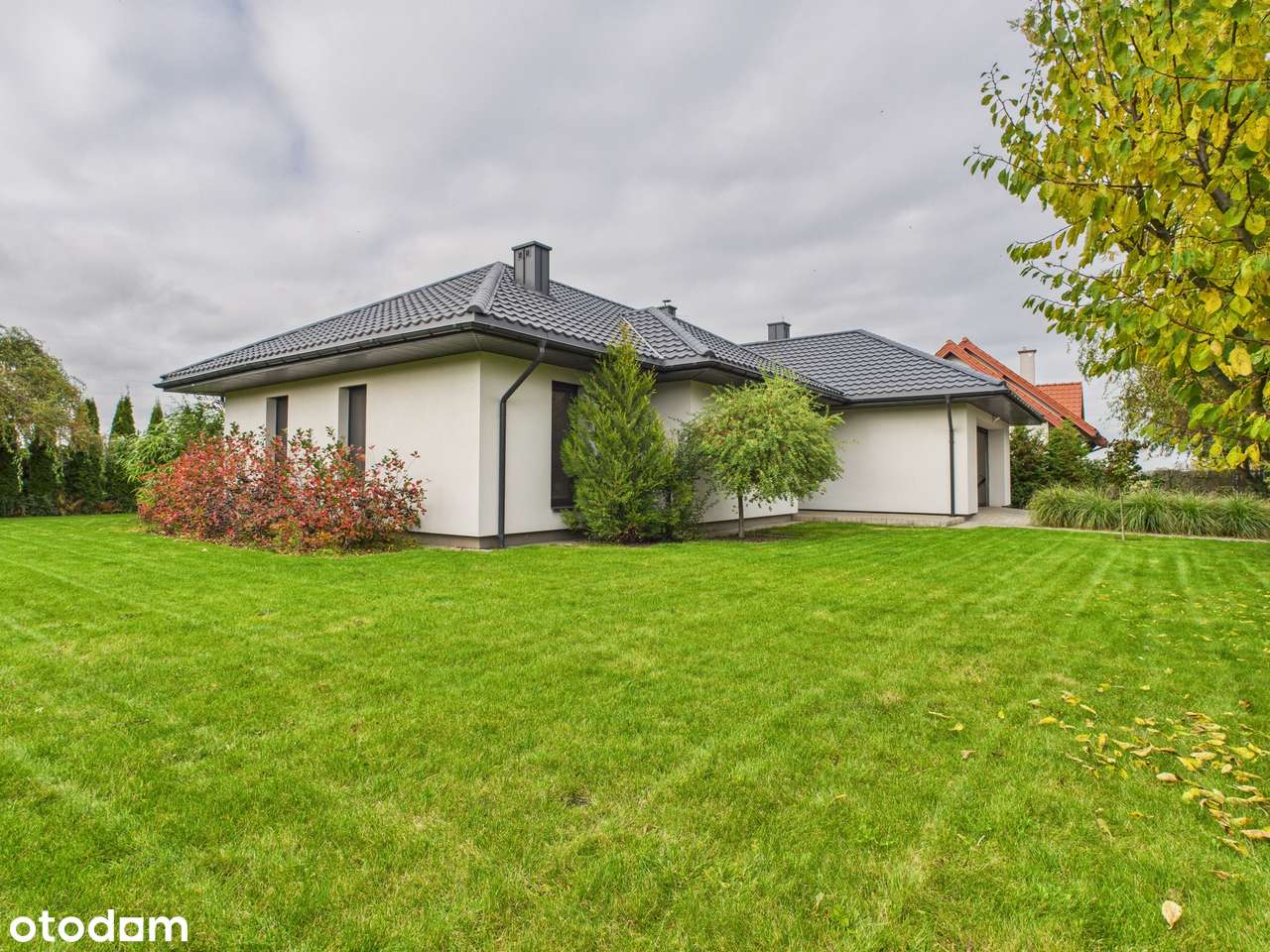 Parterowy dom 183 m² | działka 1000 m² | garaż na 2 auta