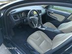 Volvo V60 D5 Drive-E Momentum - 8