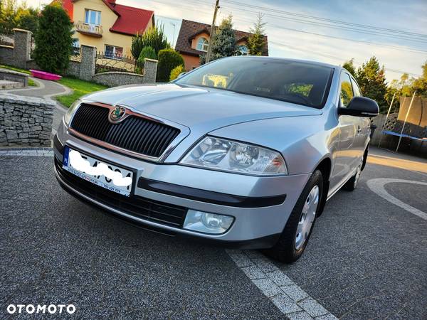 Skoda Octavia 1.6 Classic - 1