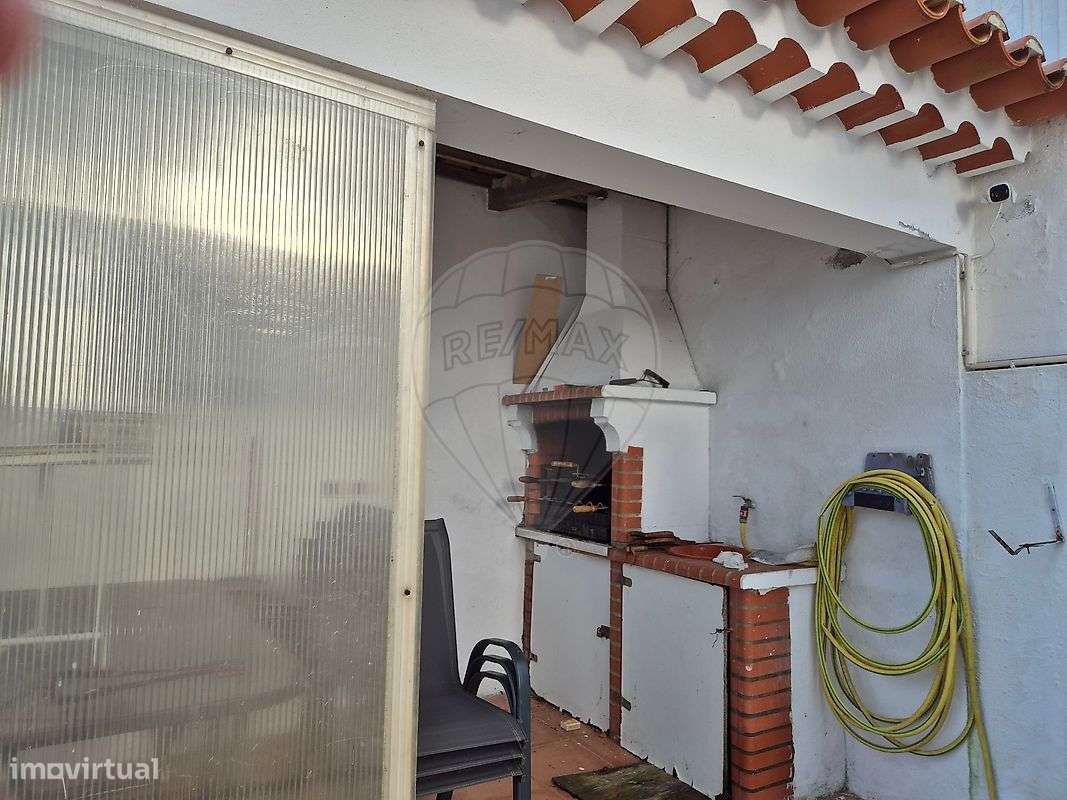 Moradia T2 para venda-33