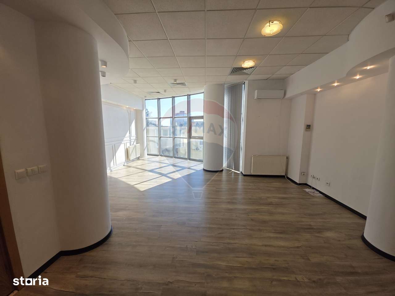 Spațiu birouri etaj 3, zonă ultracentrală - CITY CENTER - Imagine principală: 1/3