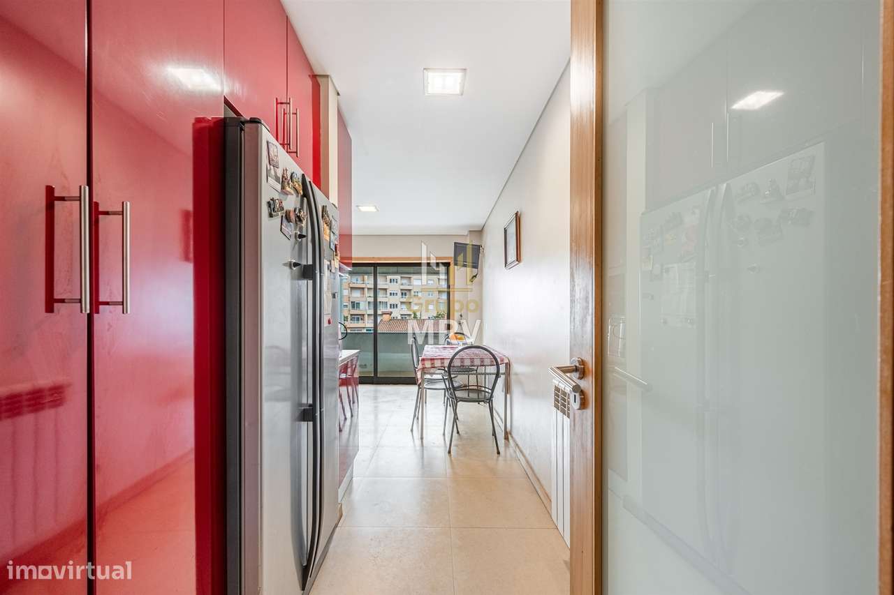 Excelente Apartamento T3 em Lamaçães-20