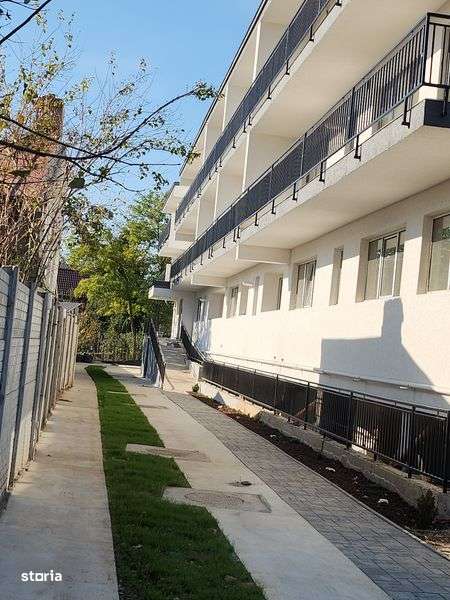 Garsoniera decomandata 37,72 m², tripan GEALAN gri, incalzire in pardoseala, stradal Soseaua Giurgiului