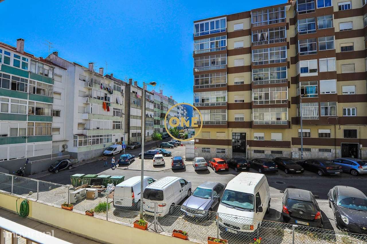 Apartamento T3 à venda na Cova da Piedade, Almada-14