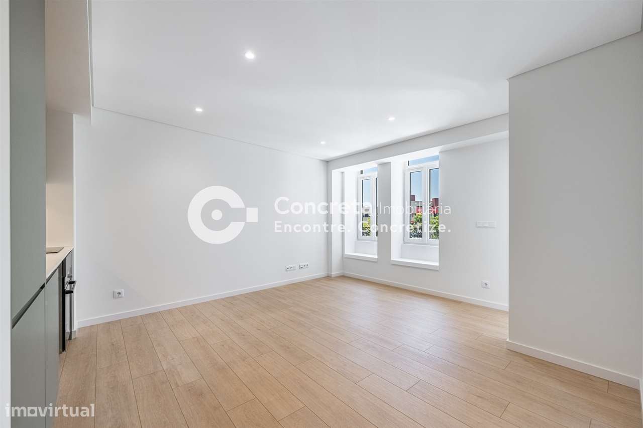 Apartamento T0 novo com pátio no centro de Braga-12