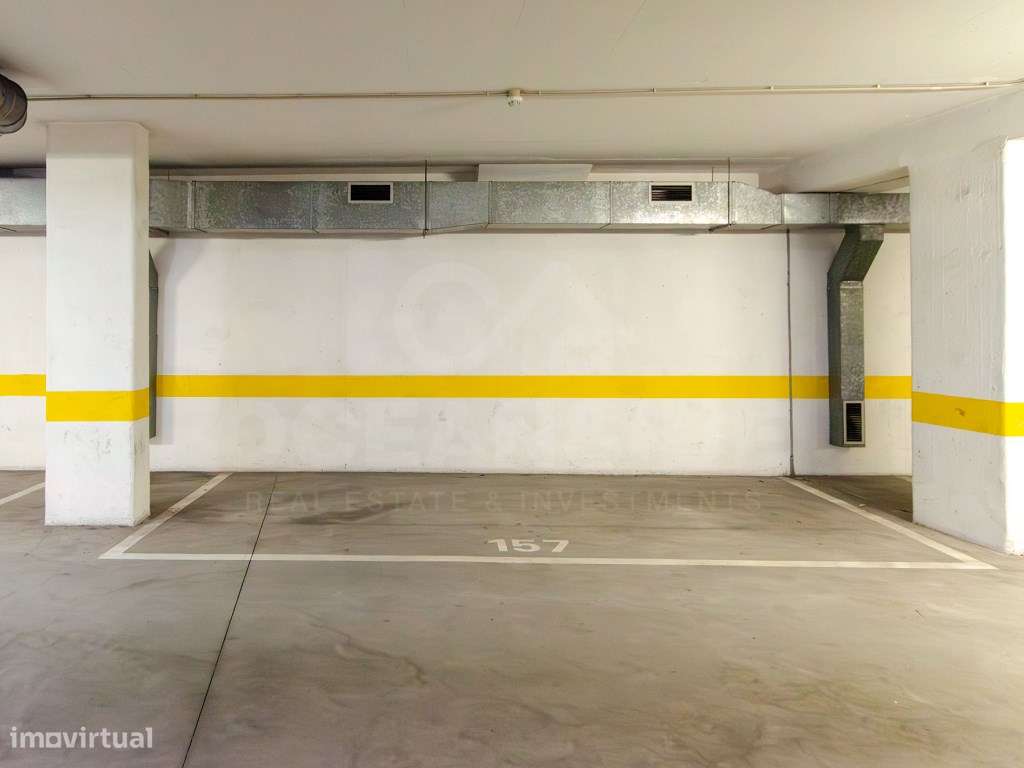 T3 no Luxuoso condomínio Villa Restelo-26