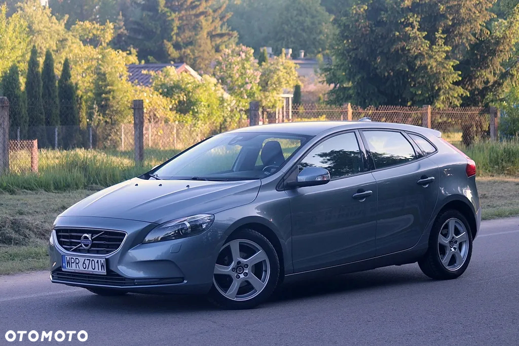 Volvo V40 D2 Summum - 5