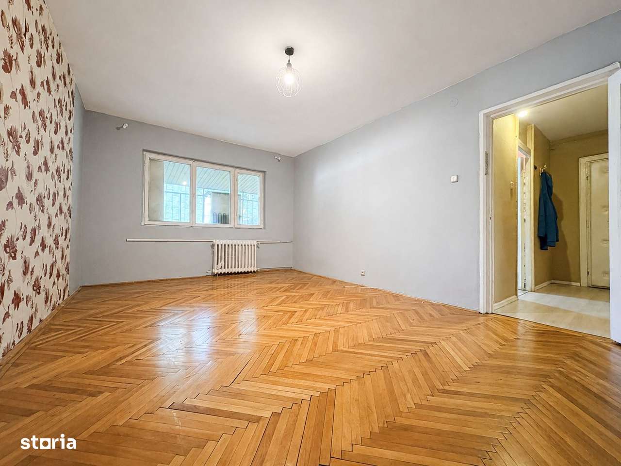 3 camere, 2 băi, parter înalt – zona Aradului, ideal locuință sau biro
