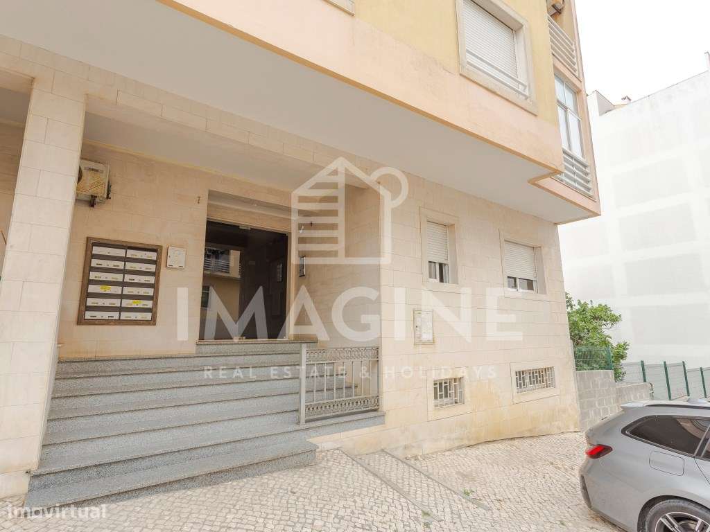 Apartamento T2 junto ao Hospital de São Bernardo-29