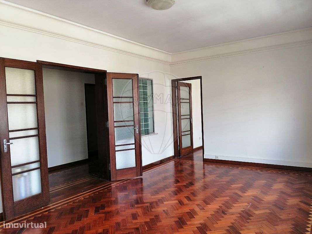 Apartamento T5 para arrendamento - Grande imagem: 3/11