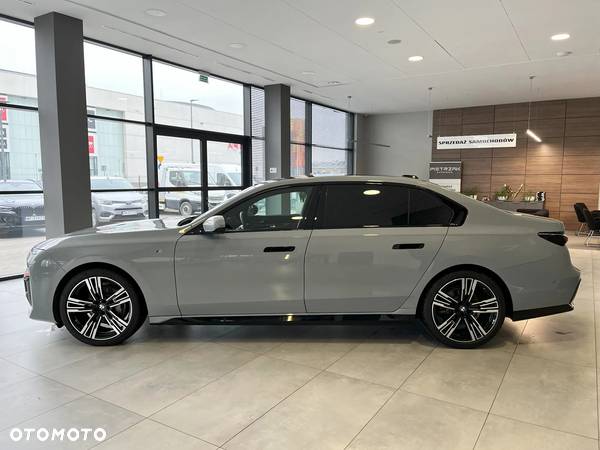 BMW Seria 7 - 4