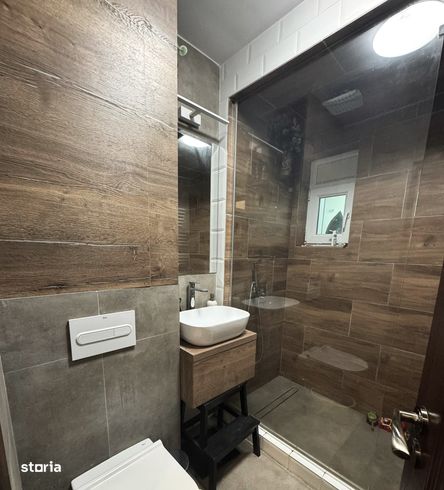 Apartament  cu 3 camere, mobilat utilat modern-5