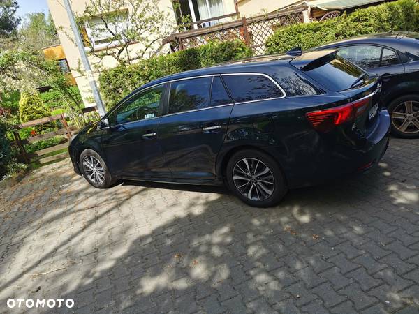 Toyota Avensis 2.0 D-4D Active Business - 12