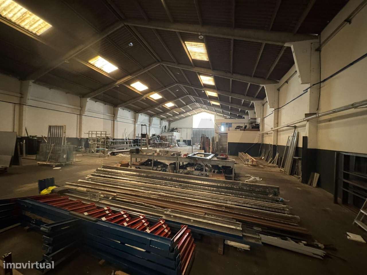 Pavilhão Industrial para Arrendamento em Guifões - Grande imagem: 5/16