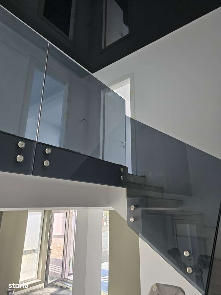 Vila de vanzare in Constanta zona Palazu Mare-0