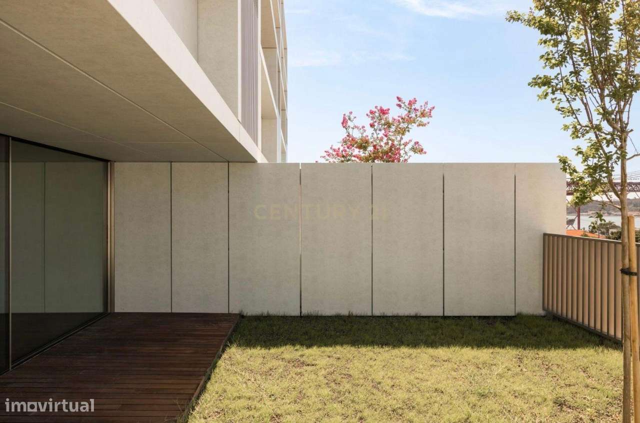 Moradia de Luxo com Vista para o Tejo - Alto Santo Amaro - Grande imagem: 4/32