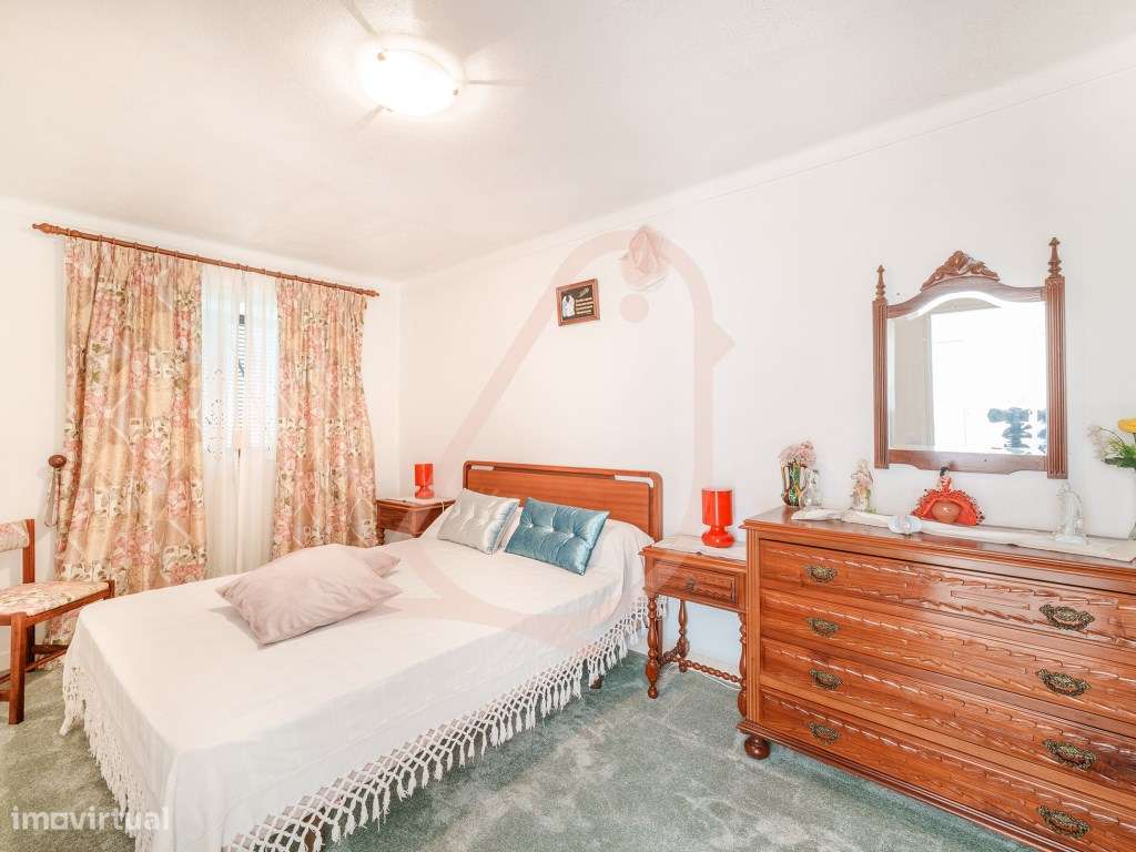 Refúgio Perfeito no Campo com Vista de Sonho e Piscina!-38