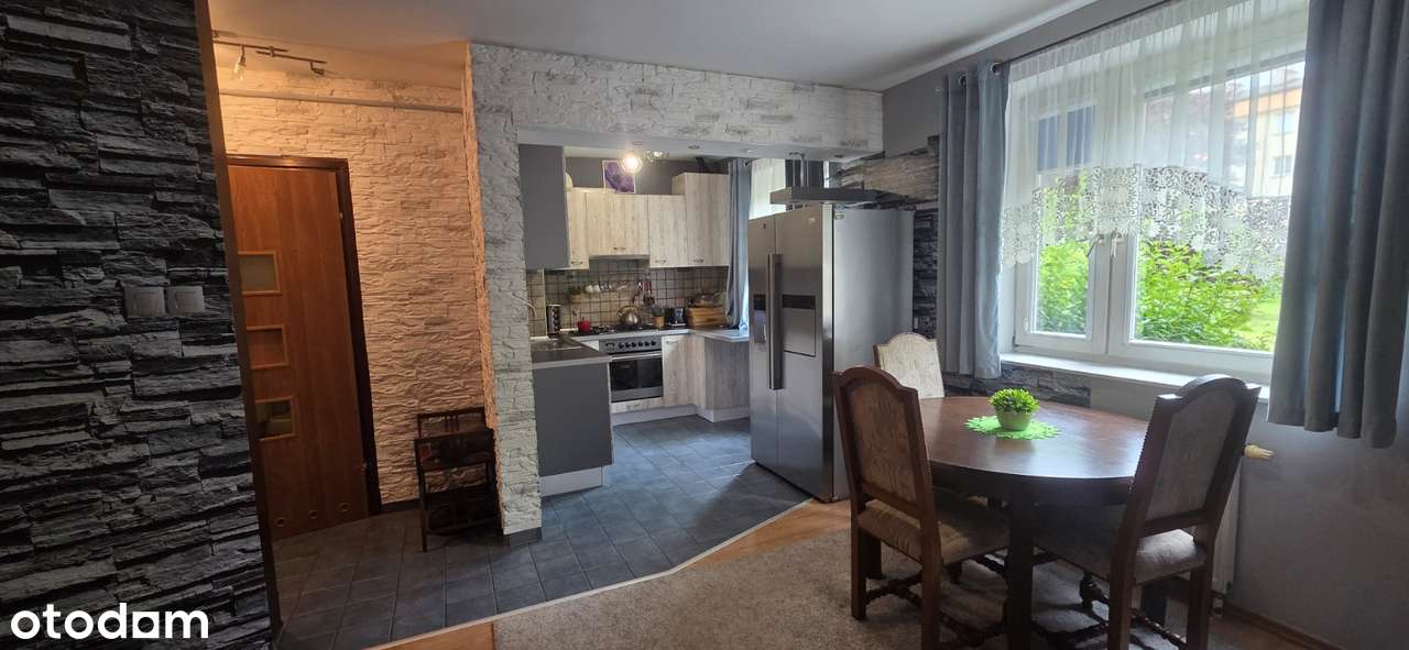 Przytulne 2-pokojowe mieszkanie z balkonem - Pełny obrazek: 1/14