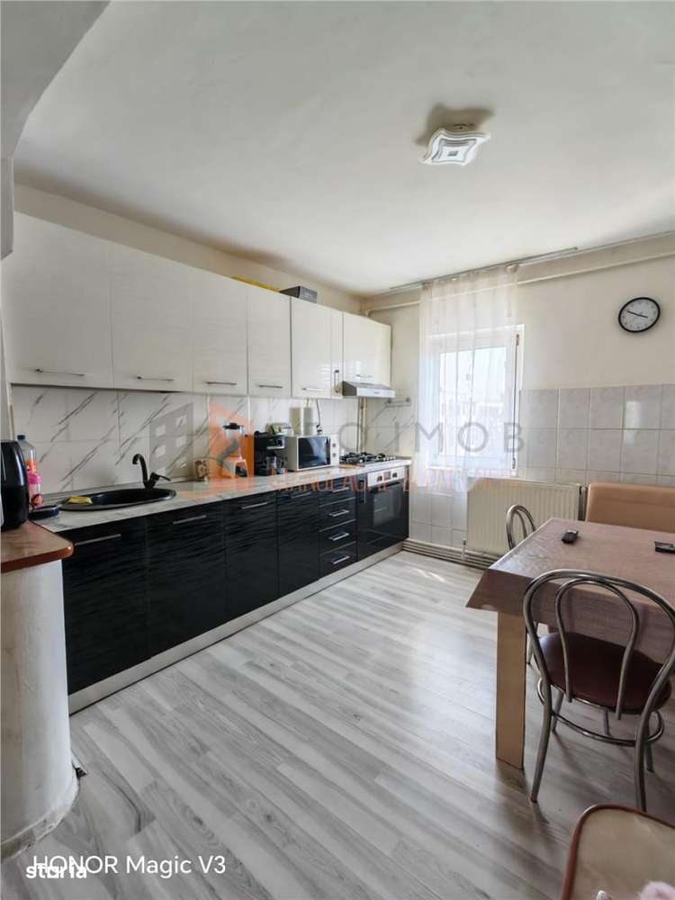 Apartament 2 camere semidecomandat zona Dorobanti 1 - Imagine principală: 3/4