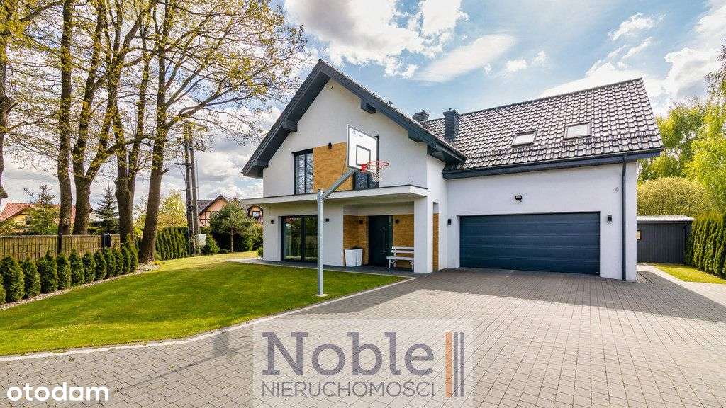 Nowoczesny, piękny, komfortowy dom z ogrodem-1