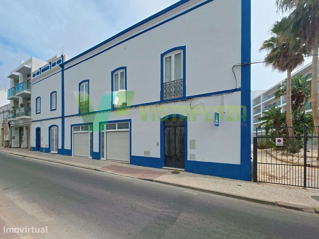 Moradia no Centro Histórico de Portimão composta por duas moradias ...-2