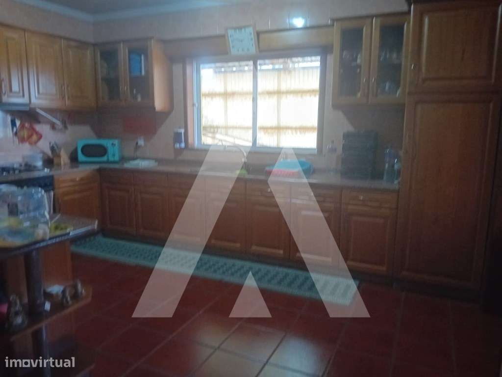 Moradia T4 em Oliveira do Bairro-11