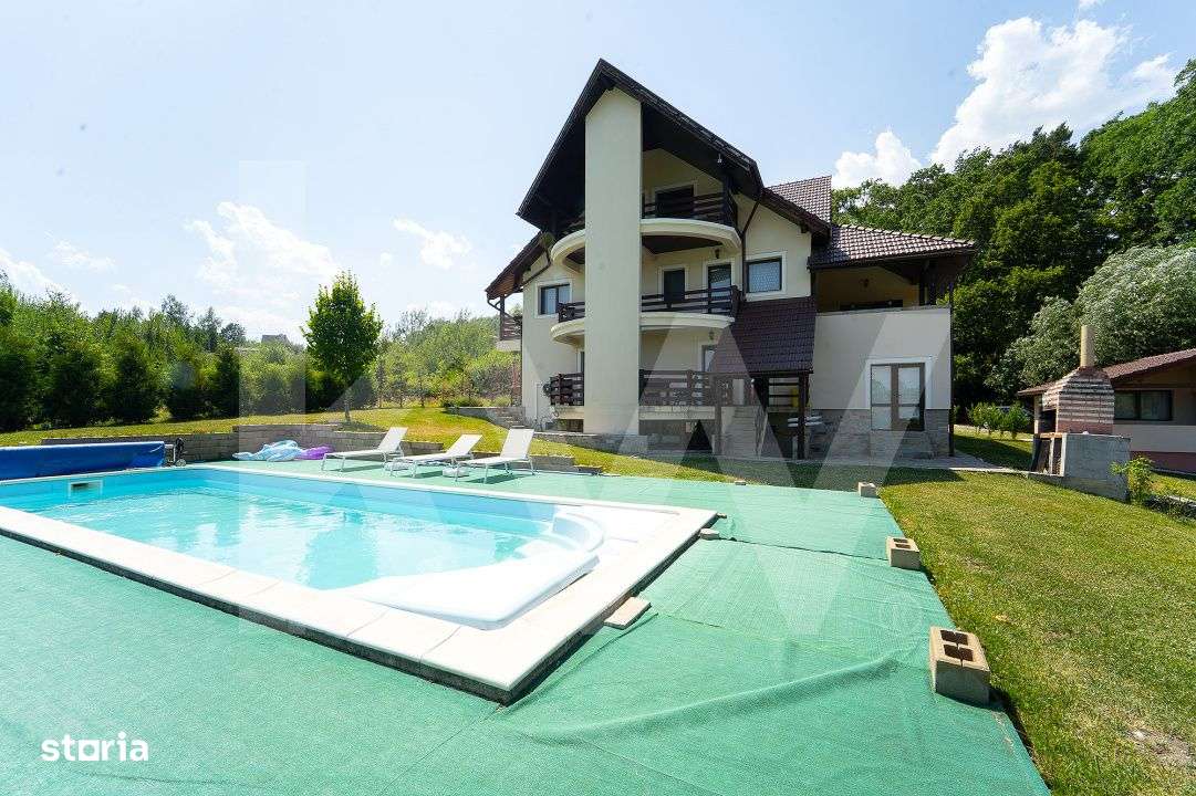 Vila exclusivista cu piscina si panorama de vis Cisnadioara - Imagine principală: 3/19
