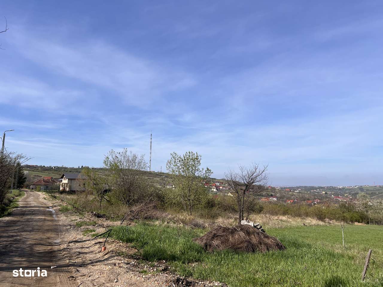 Teren intravilan plat zona deal str. Sofiei toate utilitatile-0