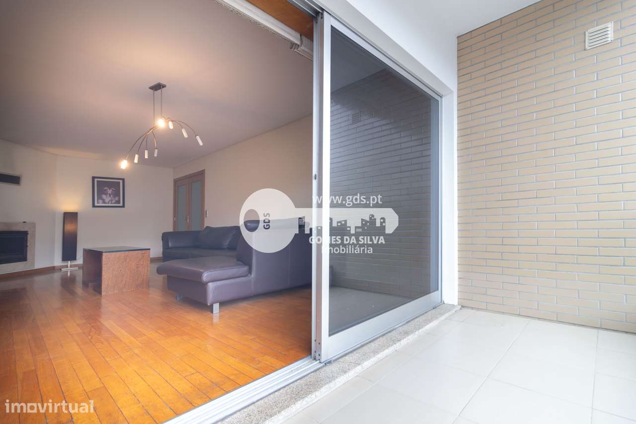 Apartamento T3 com excelentes áreas – Celeirós, Braga-5