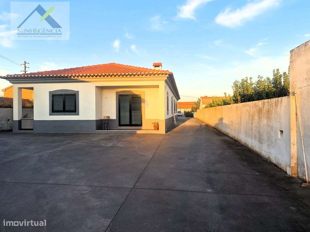 Moradia Isolada T4 com lote de 4454 m2 em Cajados - Grande imagem: 4/24