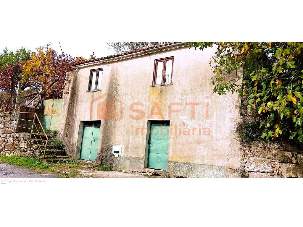 Casa antiga - Grande imagem: 2/7