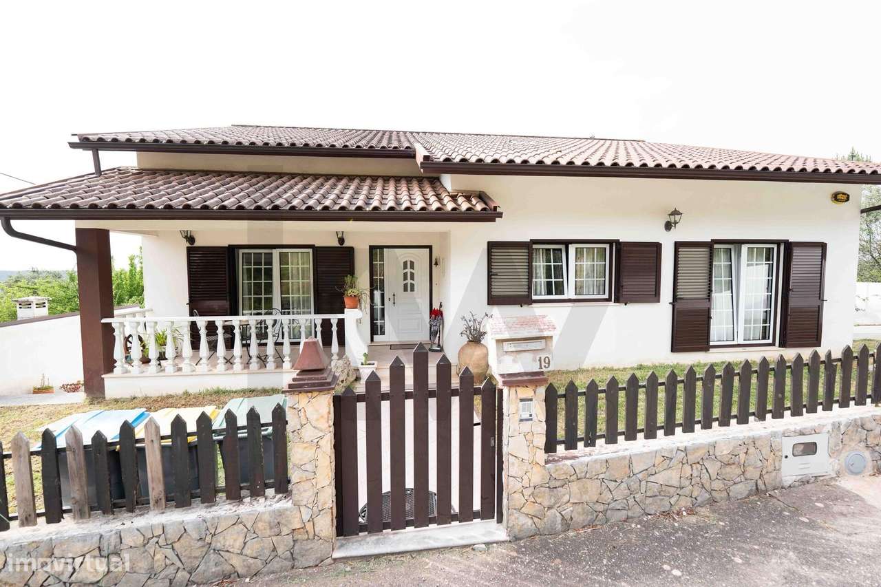 Moradia T4 em Larçã-6