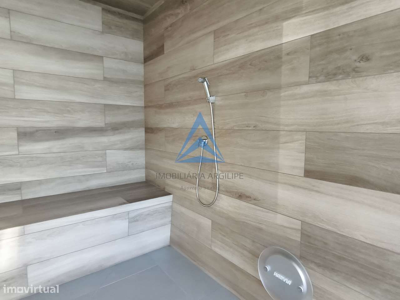 Apartamento T3 Duplex- Condomínio Fechado-39