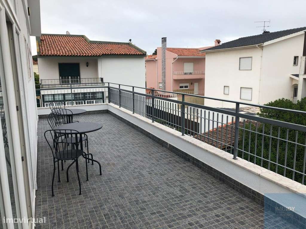 Apartamento T3 Triplex em Moradia no Murtal - Grande imagem: 2/25