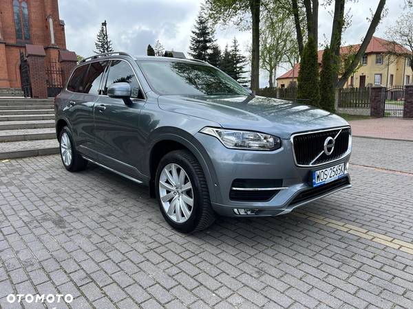 Volvo XC 90 D5 AWD Momentum - 4