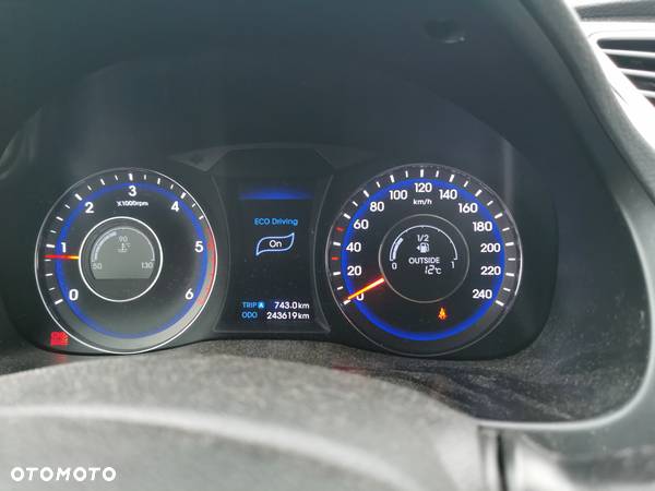 Hyundai i40 Kombi 1.7 CRDi Premium - 20