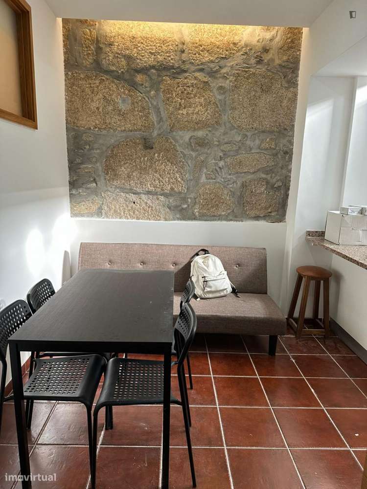 Apartamento com 1 quartos - localizado em Santo Ildefonso Porto - Grande imagem: 5/10
