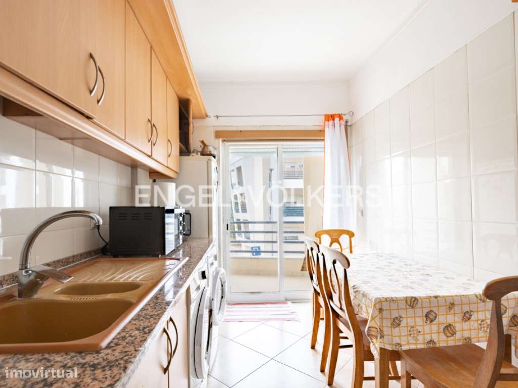 Apartamento T2 mobilado na Quinta do Texugo-8