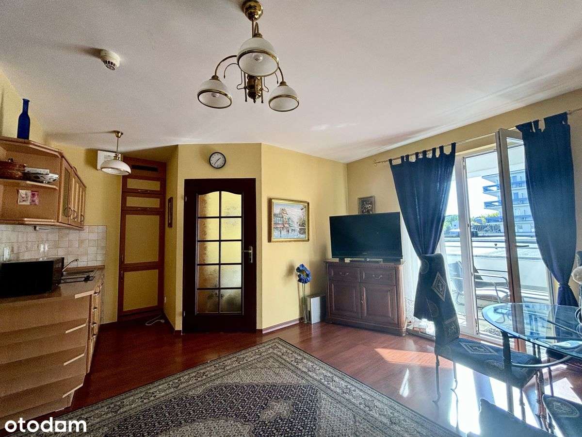 absolutnie wyjątkowa lokalizacja, obok plaża, morze, deptak i park-10