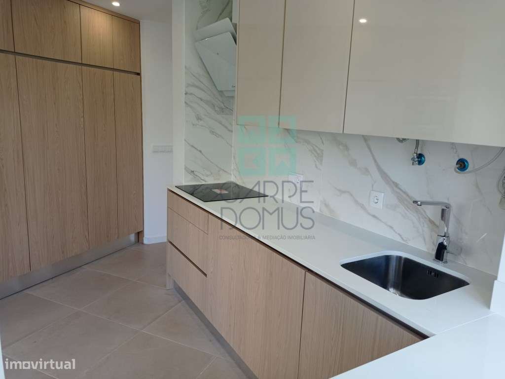 Apartamento T3 , remodelado, no Lumiar - Lisboa-9